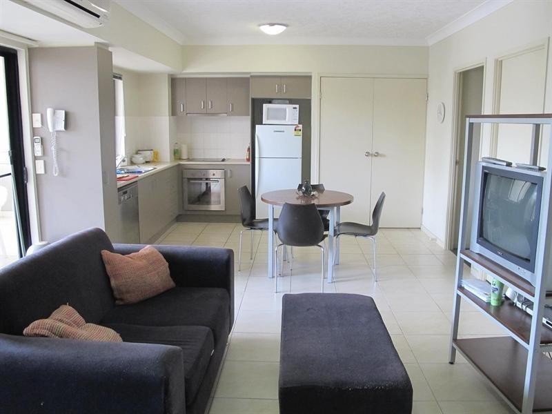 5A / 1848 Logan Road, Upper Mount Gravatt QLD 4122