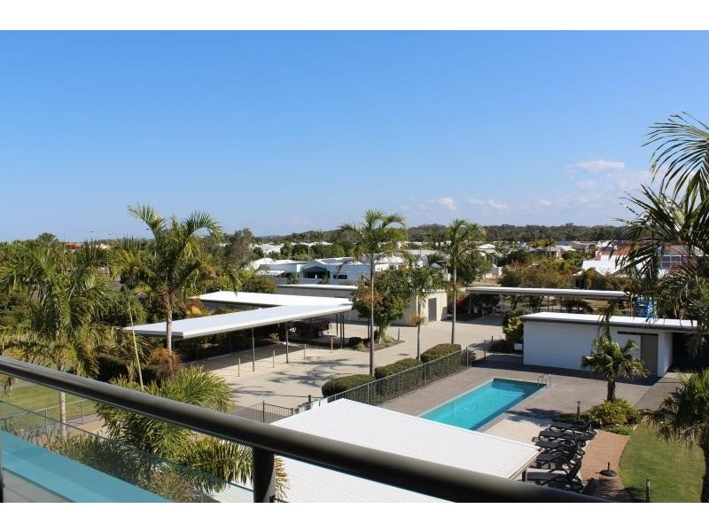 36 / 4 Grand Parade, Parrearra QLD 4575