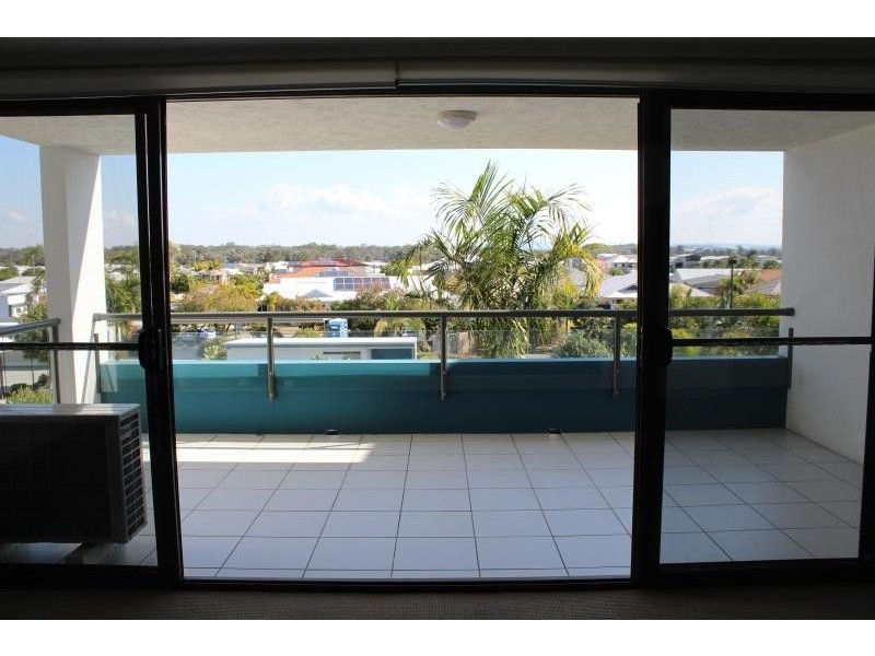 36 / 4 Grand Parade, Parrearra QLD 4575