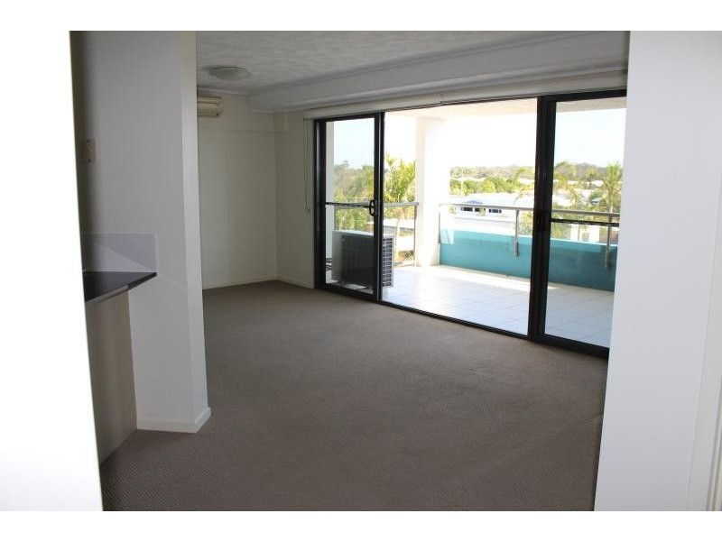 36 / 4 Grand Parade, Parrearra QLD 4575