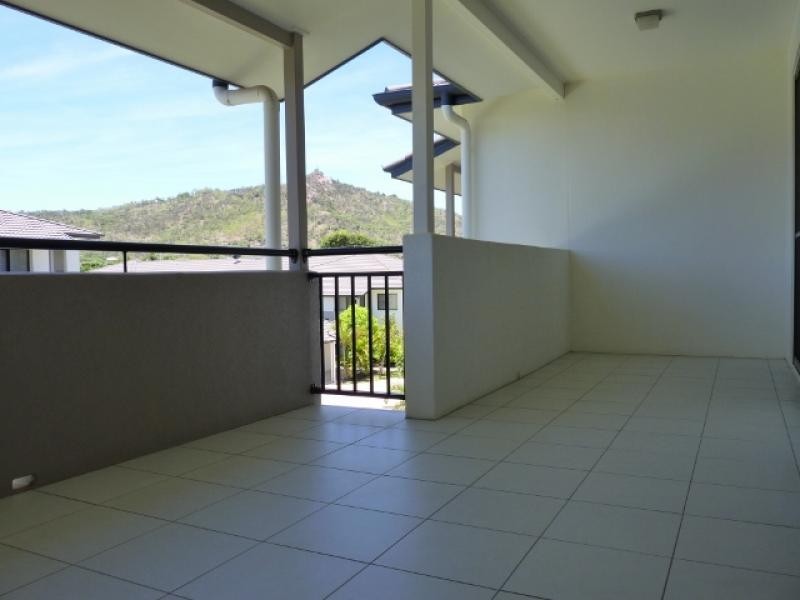 1 / 6-24 Henry Street, West End QLD 4810