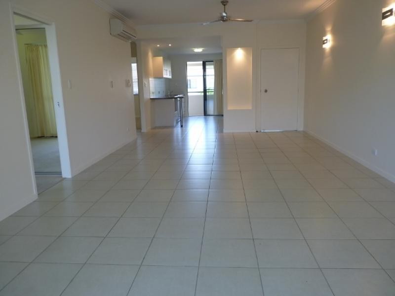 1 / 6-24 Henry Street, West End QLD 4810