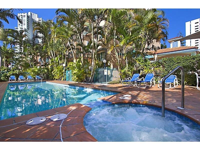 12/20-26 Anne Avenue, Broadbeach QLD 4218