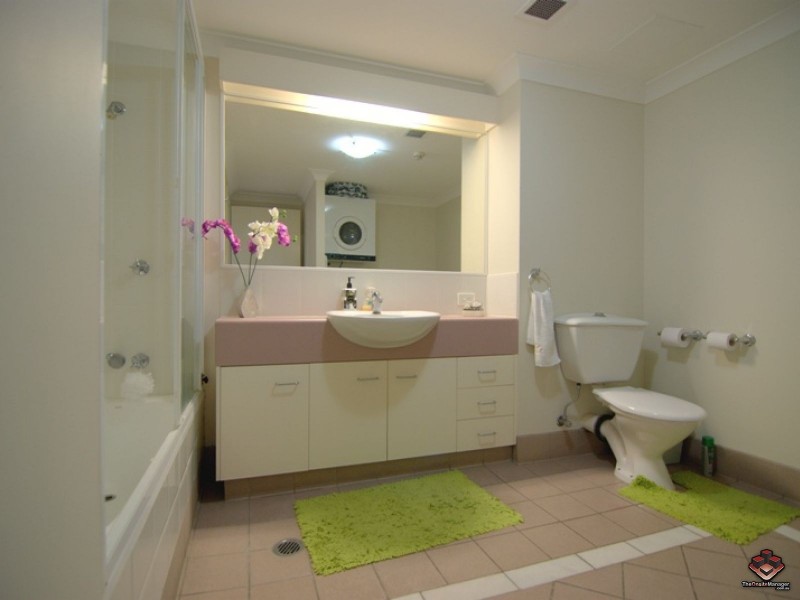 35 Ferry Street, Kangaroo Point QLD 4169
