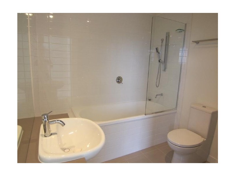 Robina QLD 4226