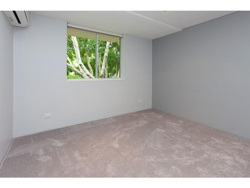 15 Vernon Terrace, Teneriffe QLD 4005