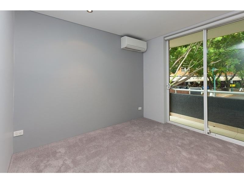 15 Vernon Terrace, Teneriffe QLD 4005