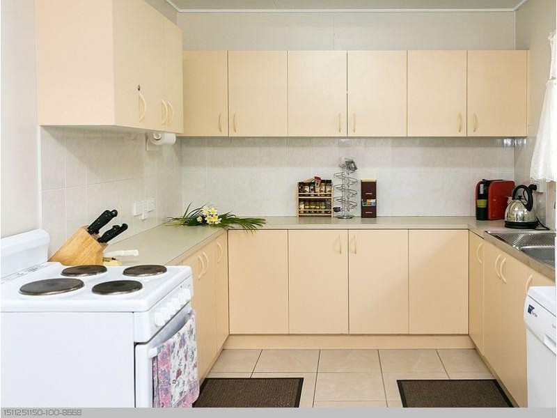 25 Eric Street, Torquay QLD 4655