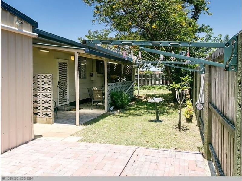 25 Eric Street, Torquay QLD 4655