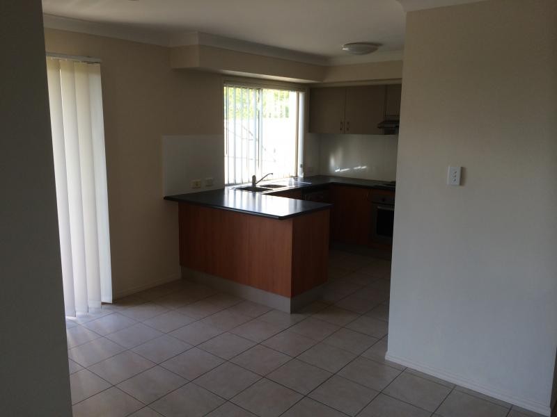 43 Johnston Street, Carina QLD 4152