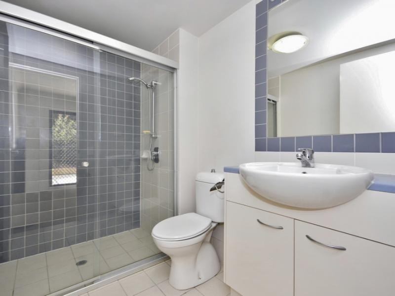 39/70 Norman Crescent, Norman Park QLD 4170