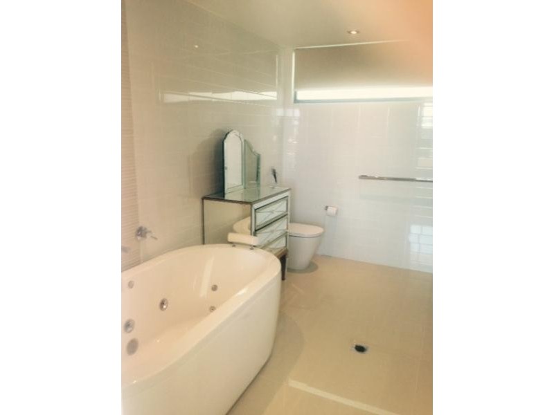 401 / 22 Ben Lexcen Place, Robina QLD 4226