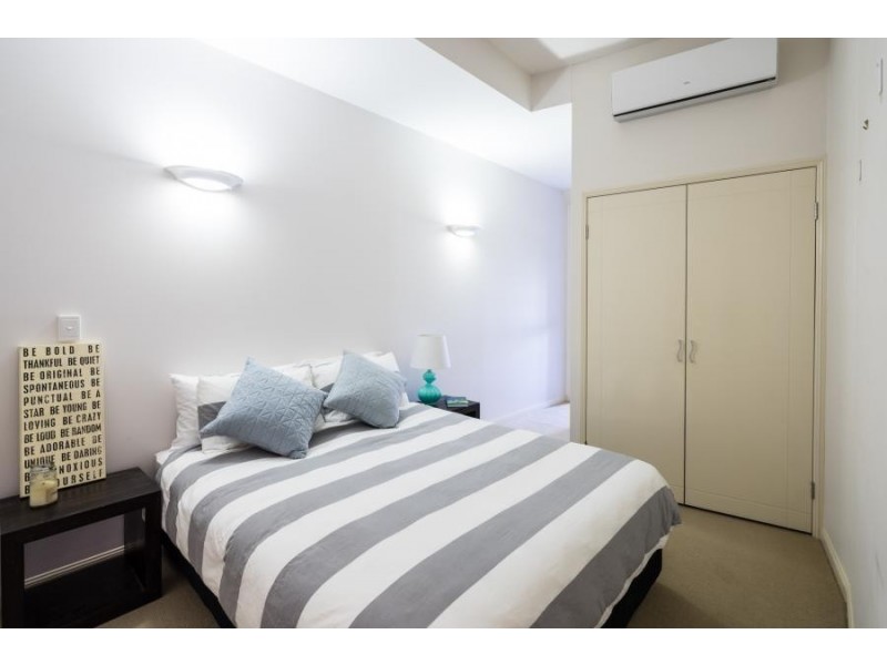 207 / 24 MACQUARIE STREET, Teneriffe QLD 4005