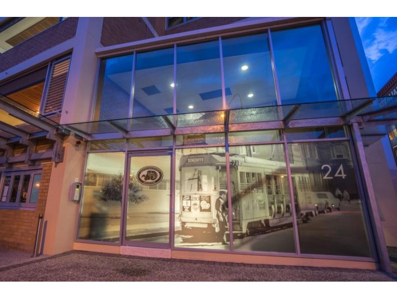 207 / 24 MACQUARIE STREET, Teneriffe QLD 4005