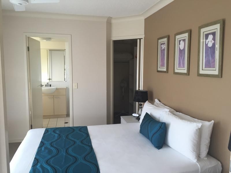 402/ 21 Patrick Lane Patrick Lane, Toowong QLD 4066