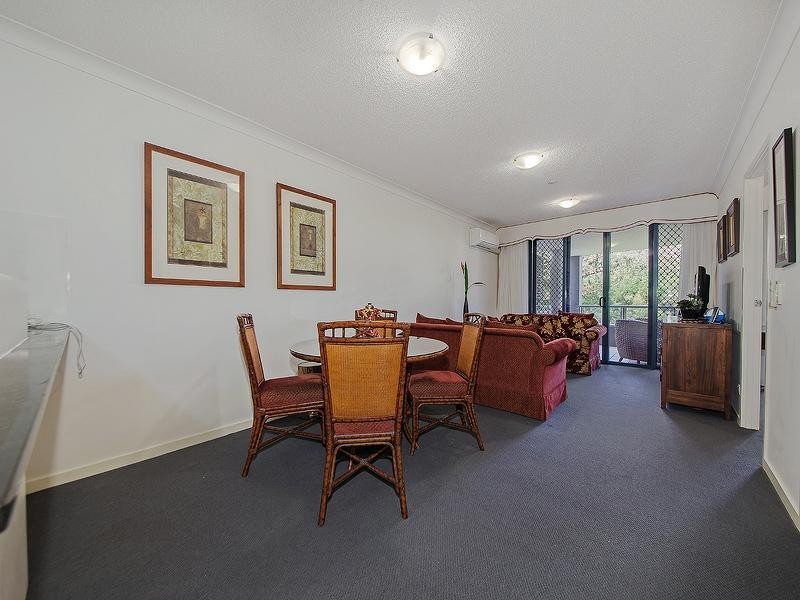 21 Patrick Lane, Toowong QLD 4066