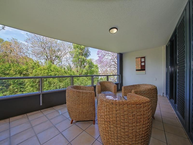 21 Patrick Lane, Toowong QLD 4066