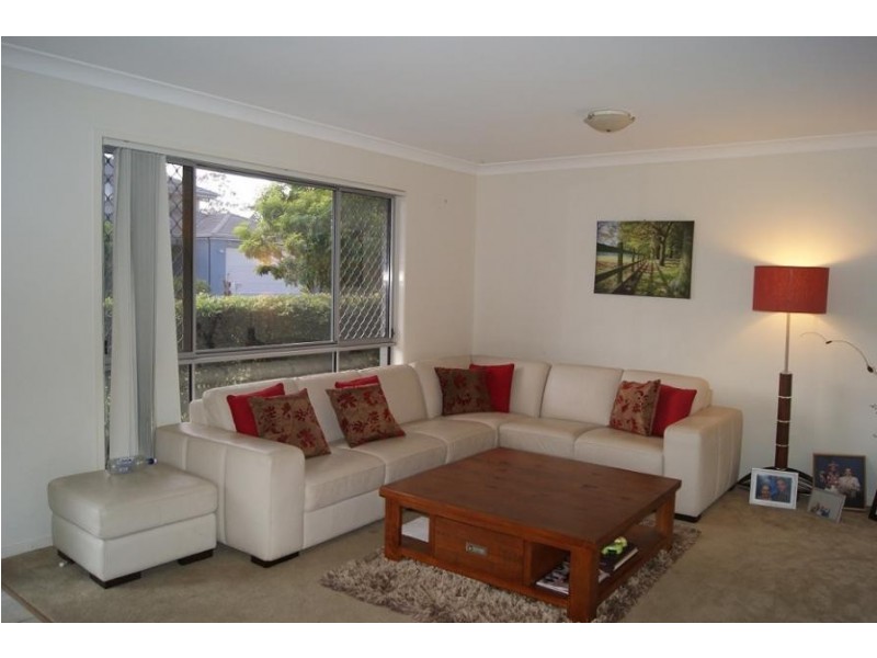 9 Earnshaw Street, Calamvale QLD 4116