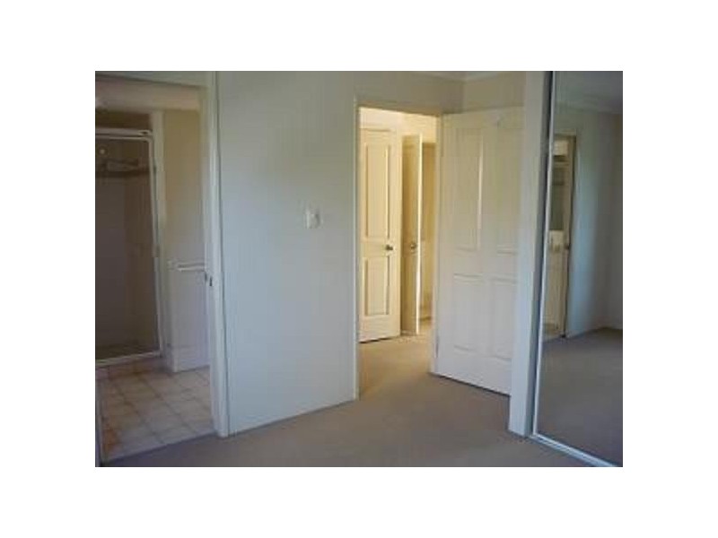 3-5 Norman Street, Southport QLD 4215