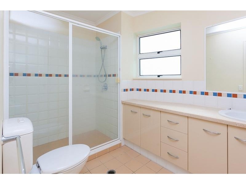 15 Vernon Terrace, Teneriffe QLD 4005