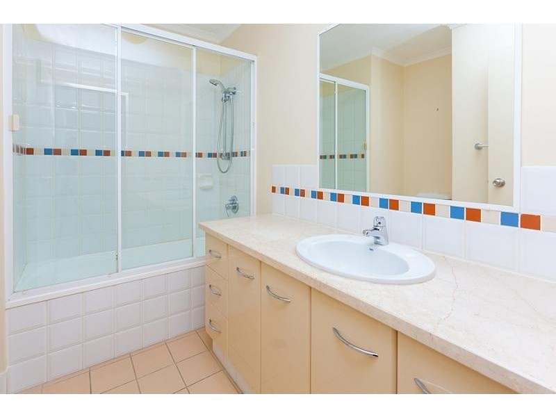 15 Vernon Terrace, Teneriffe QLD 4005