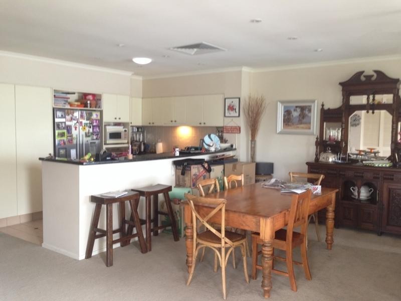 27 Vernon Terrace, Teneriffe QLD 4005