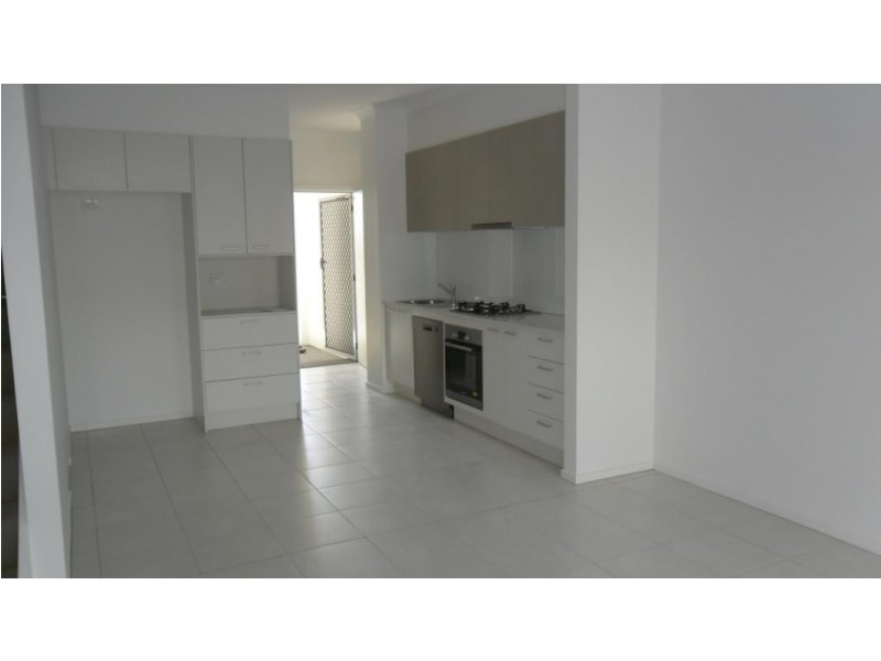 20 North Quay Circuit, Hope Island QLD 4212