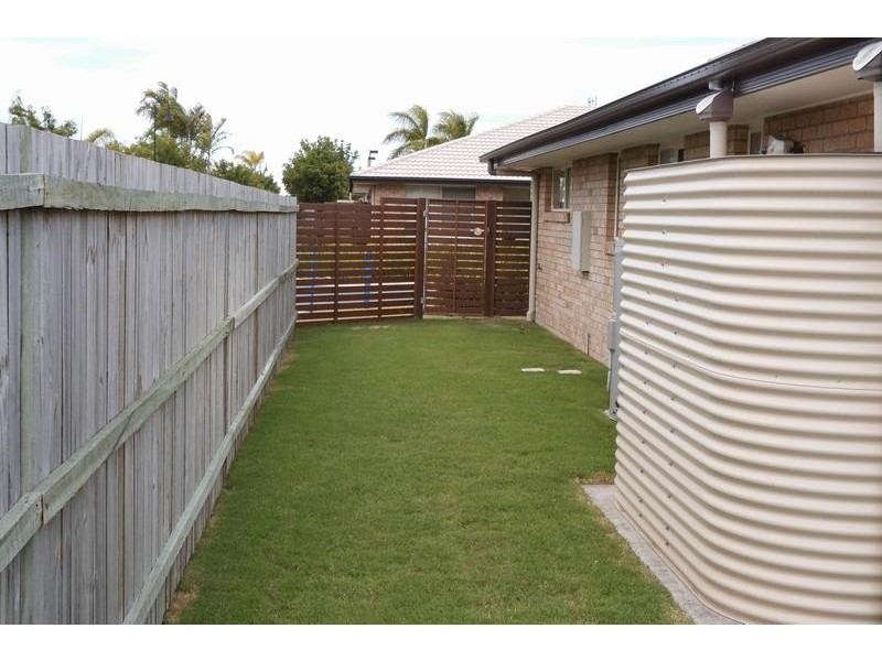 125 / 230 Pulgul St, Urangan QLD 4655