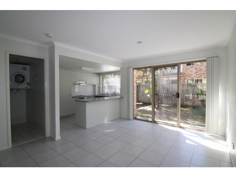 14 / 643 Pine Ridge Road, Biggera Waters QLD 4216