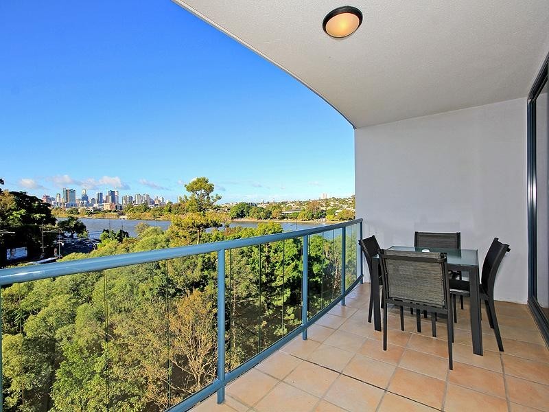 21 Patrick Lane, Toowong QLD 4066
