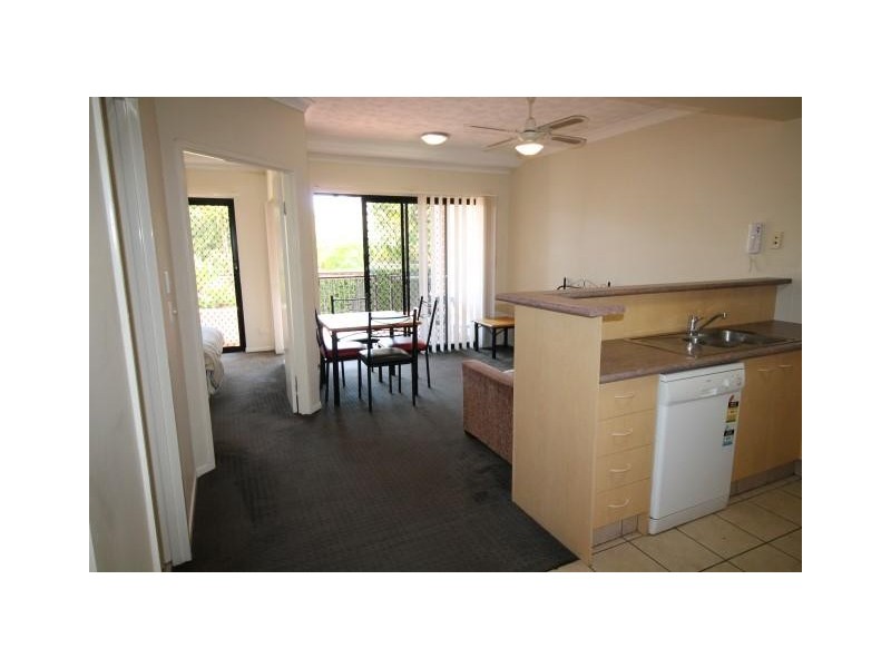 Chevron Island QLD 4217
