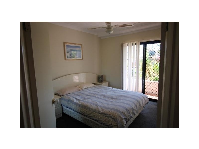 Chevron Island QLD 4217