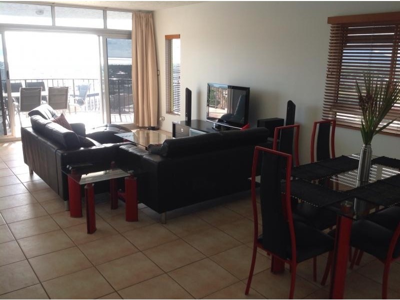 1 Stanton Terrace, Townsville City QLD 4810