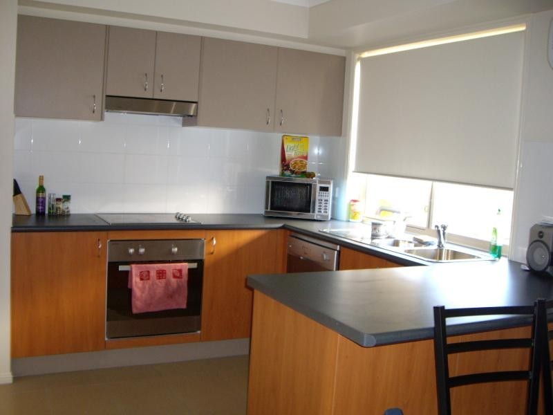 17 Johnston Street, Carina QLD 4152