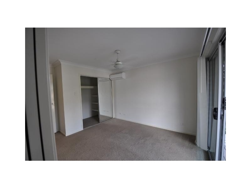 130 Jutland Street, Oxley QLD 4075