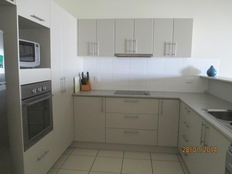 41/ 42 Warburton Street, North Ward QLD 4810