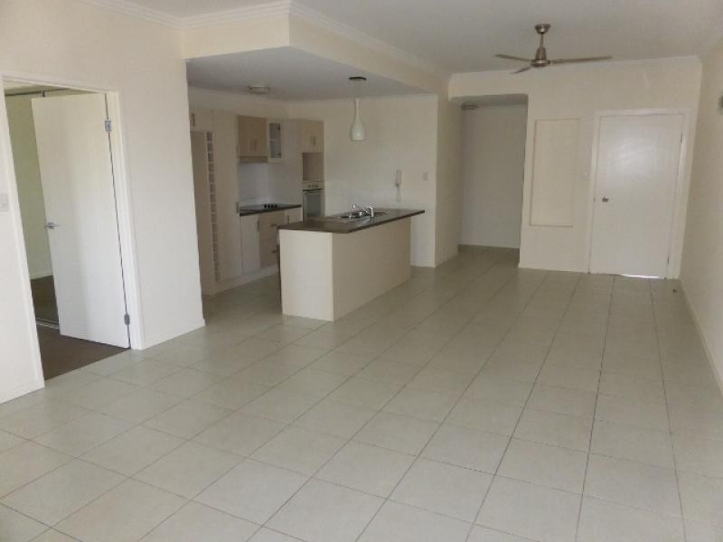 1 / 6-24 Henry Street, West End QLD 4810
