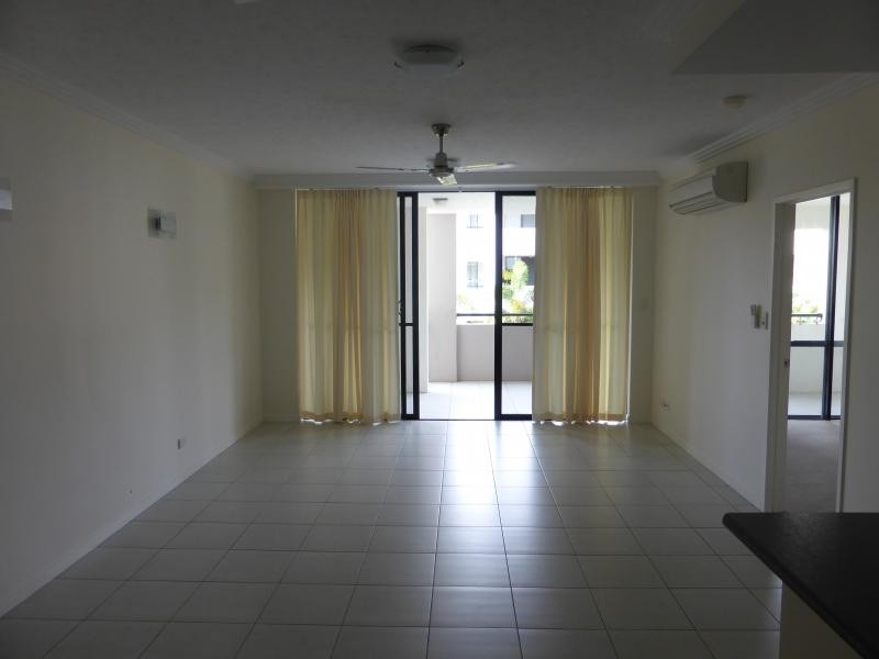 1 / 6-24 Henry Street, West End QLD 4810