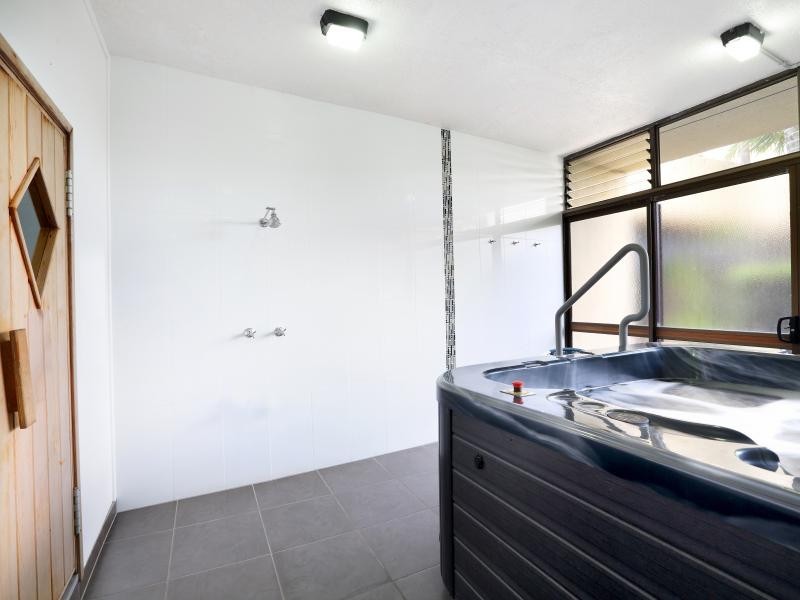 49 Landsborough Parade, Golden Beach QLD 4551