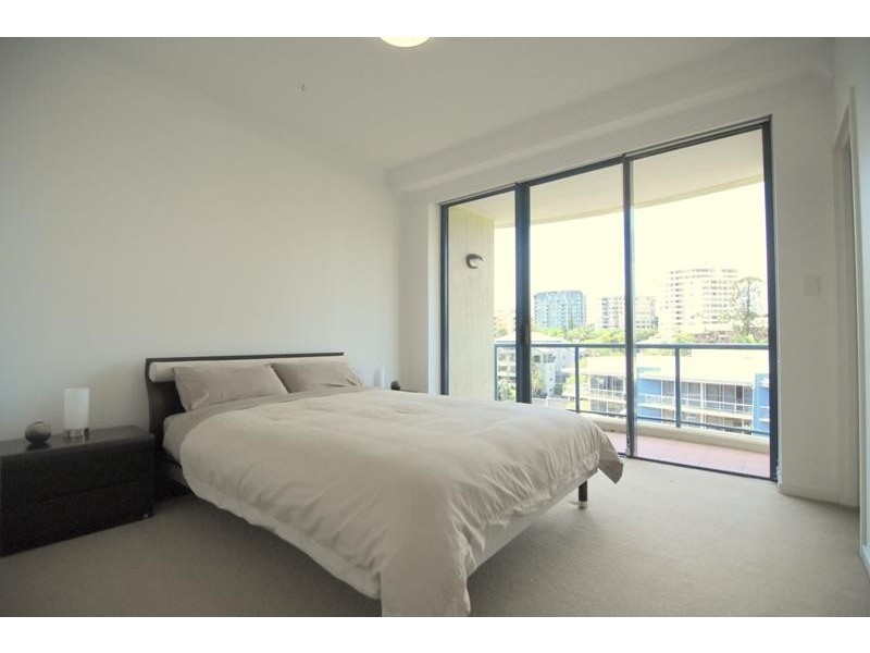 35 Ferry Street, Kangaroo Point QLD 4169