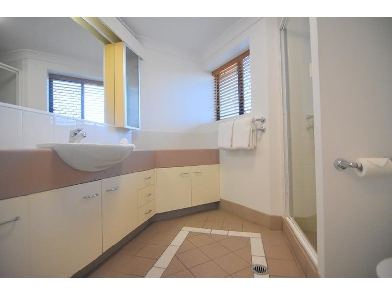 35 Ferry Street, Kangaroo Point QLD 4169