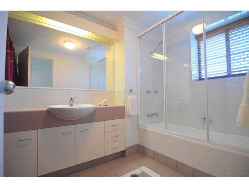 35 Ferry Street, Kangaroo Point QLD 4169