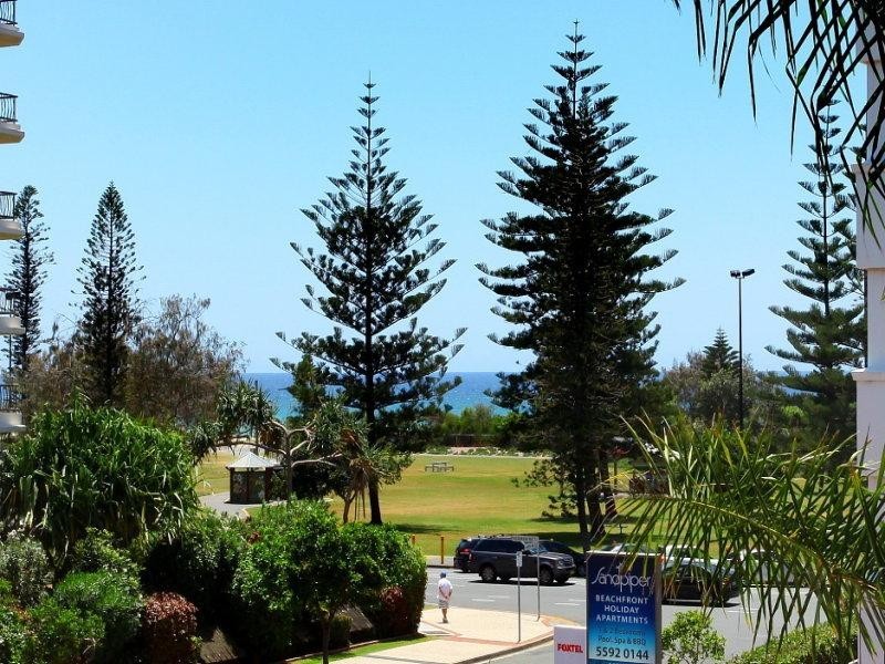 2 Albert Avenue, Broadbeach QLD 4218