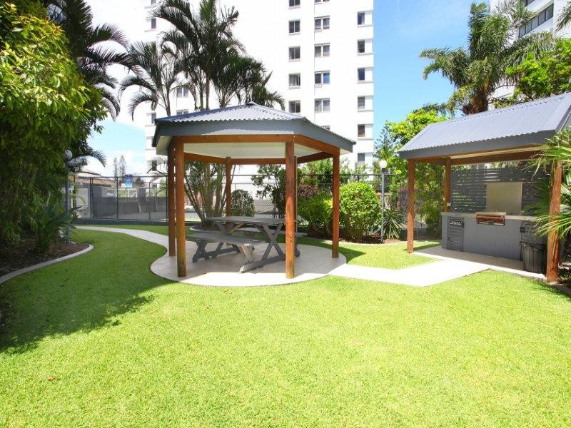 2 Albert Avenue, Broadbeach QLD 4218