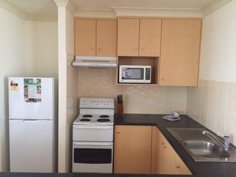 2 Albert Avenue, Broadbeach QLD 4218