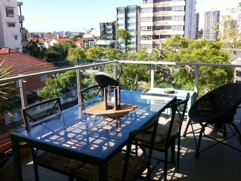 18/75 Barker Street, New Farm QLD 4005