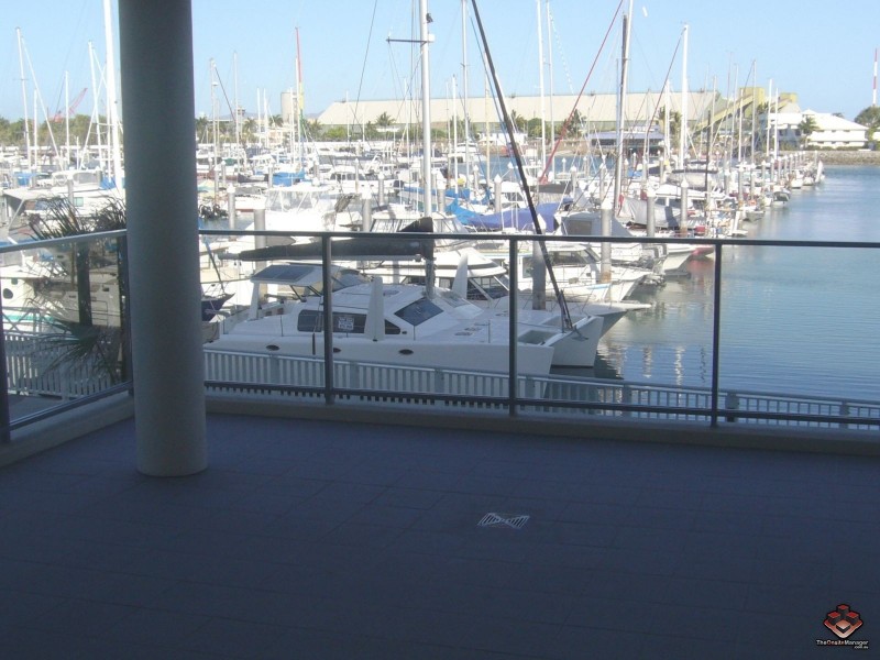 2101 Mariners Drive, Townsville City QLD 4810