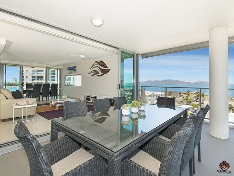 2101 Mariners Drive, Townsville City QLD 4810