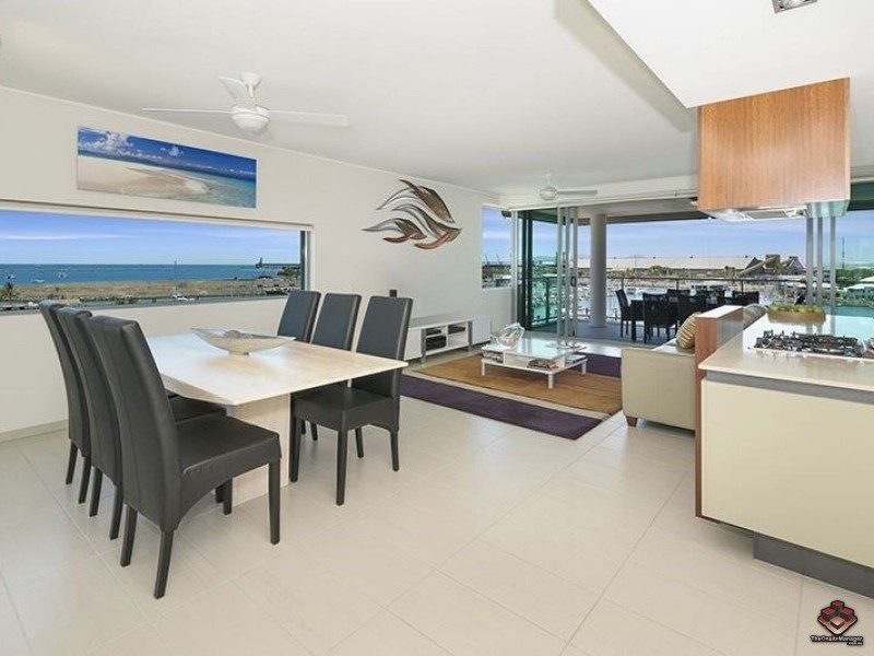 2101 Mariners Drive, Townsville City QLD 4810