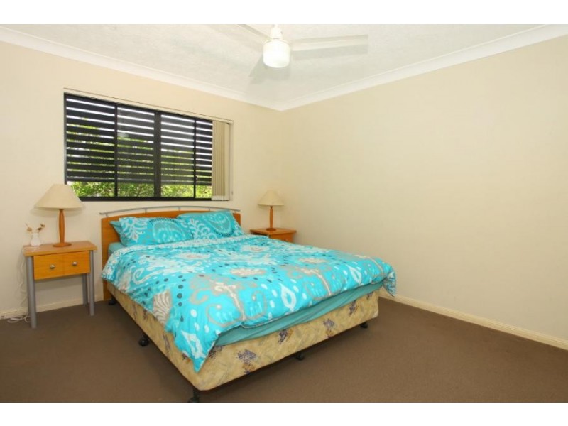 1 / 38 Labrador Street, Labrador QLD 4215